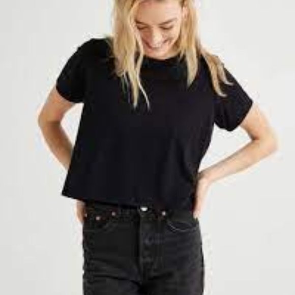 Richer Poorer Women's Pima Boxy Crop Tee Size Medium - Picture 1 of 3